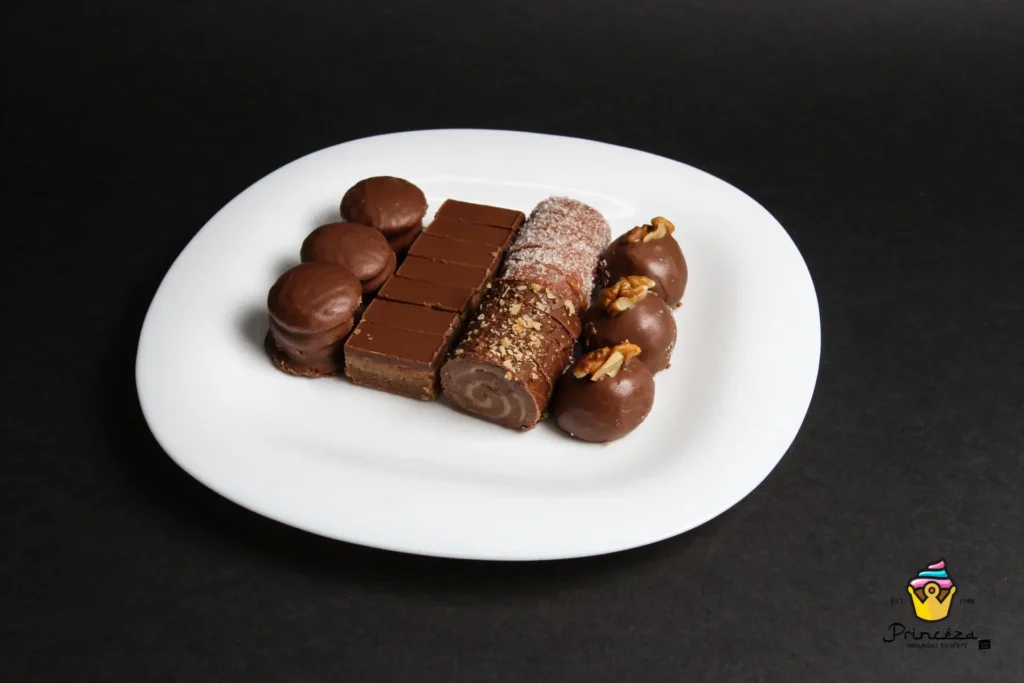 Posni sitni kolači, mix kolača